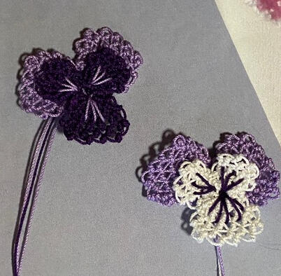 Suzanne&#39;s beautiful violas from the virtual class with Lace Museum in Sunnyvale, California.