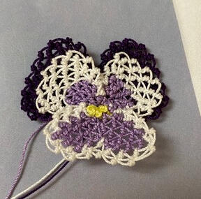 Suzanne's beautiful pansy flower from the virtual class with Lace Museum in Sunnyvale, California.