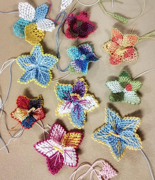 Everyone&#39; star flowers from the Rocky Mountain Lace Guild in Colorado.